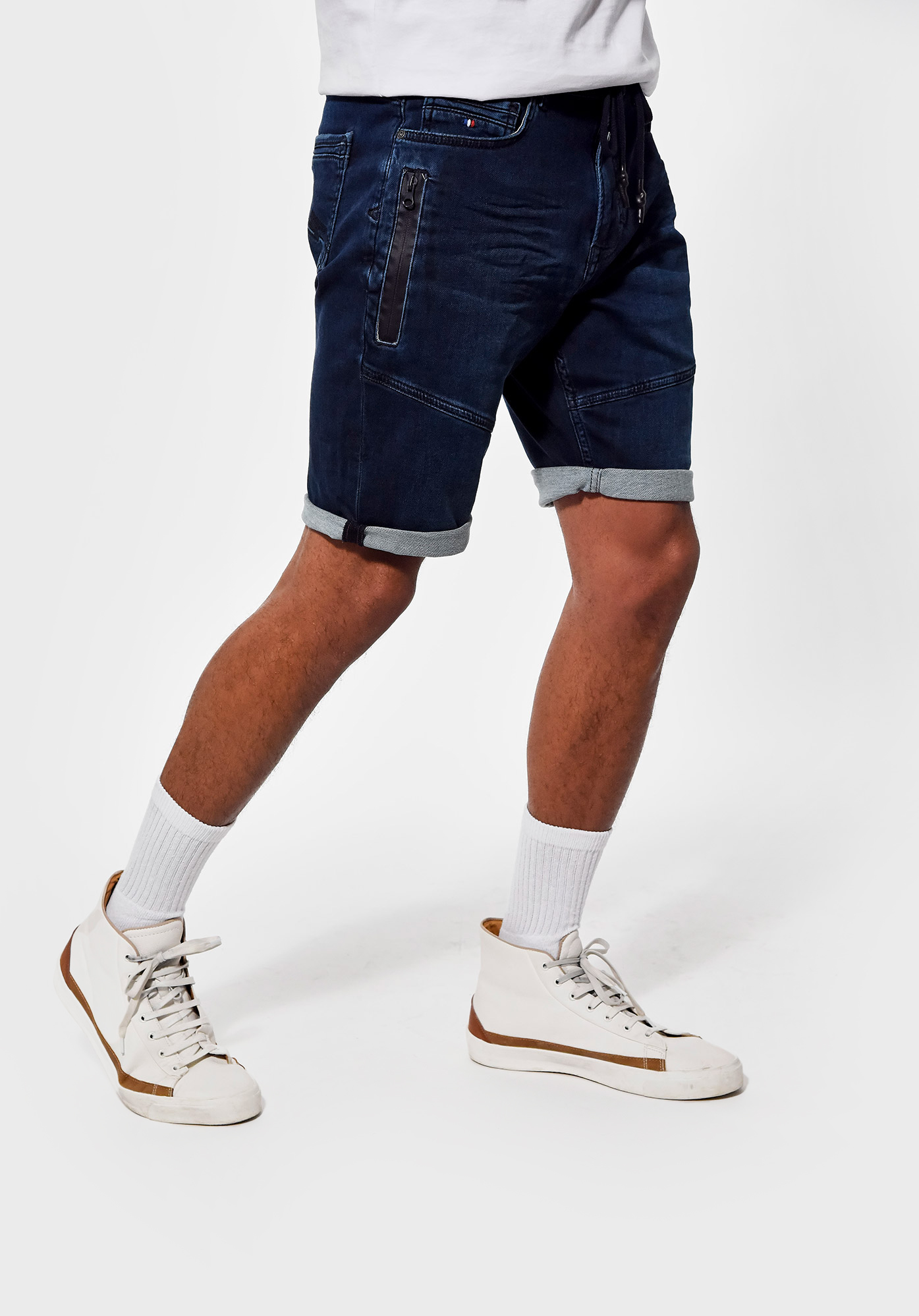Tapered shop bermuda shorts