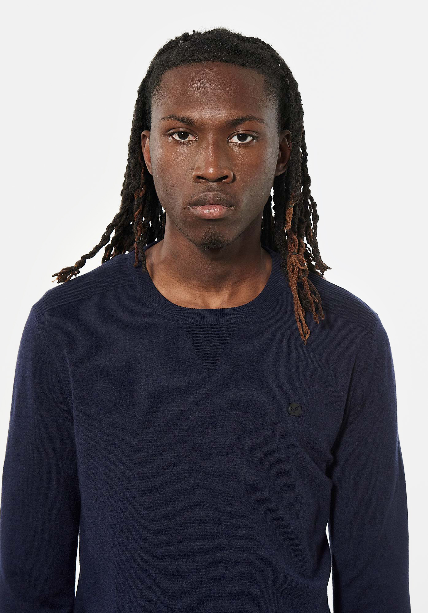 Sweater aero hotsell
