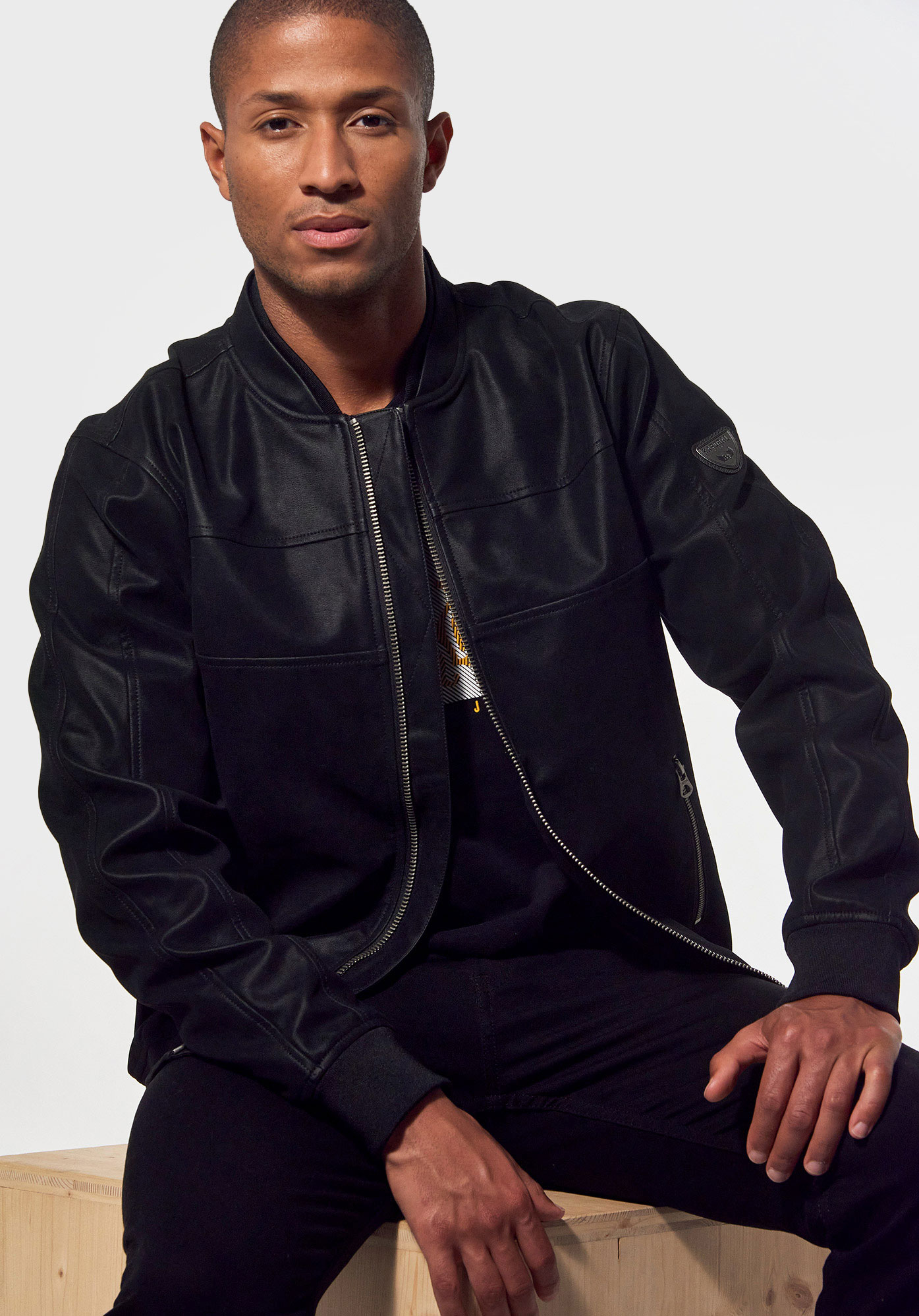 Men's ares jacket top