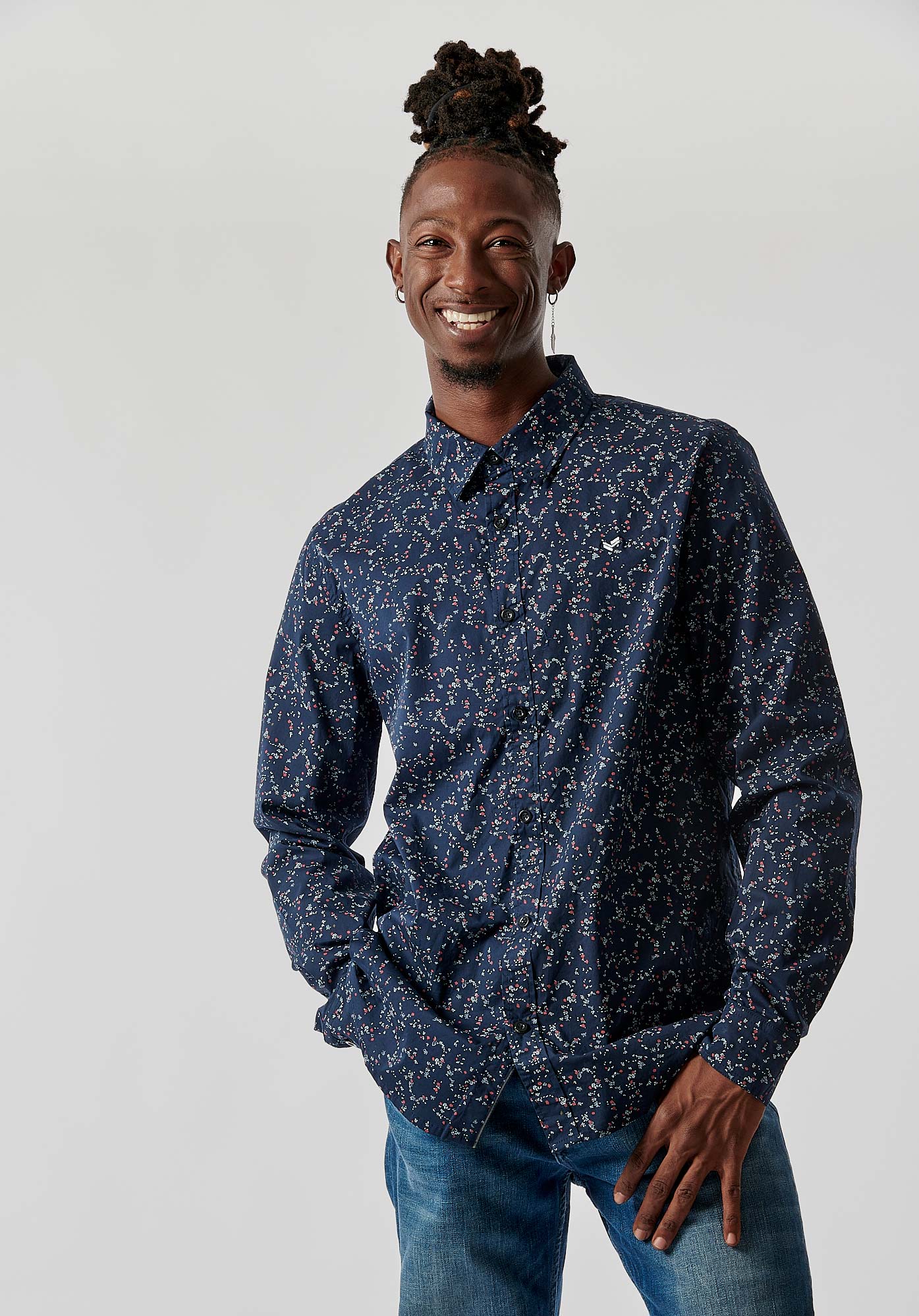 Floral shirt and jeans new arrivals