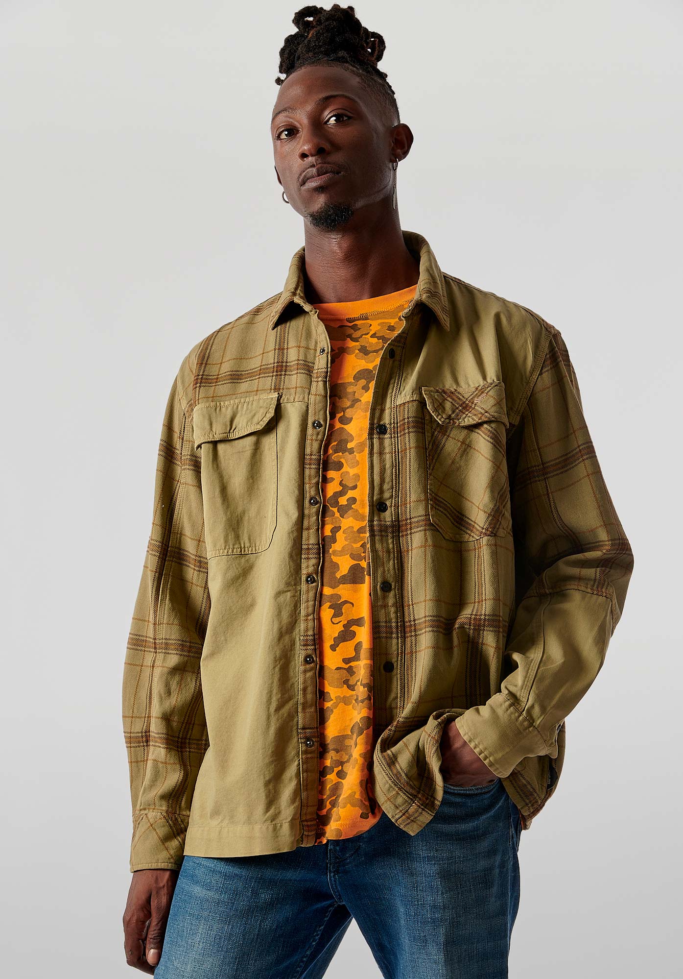 Khaki hot sale shacket mens