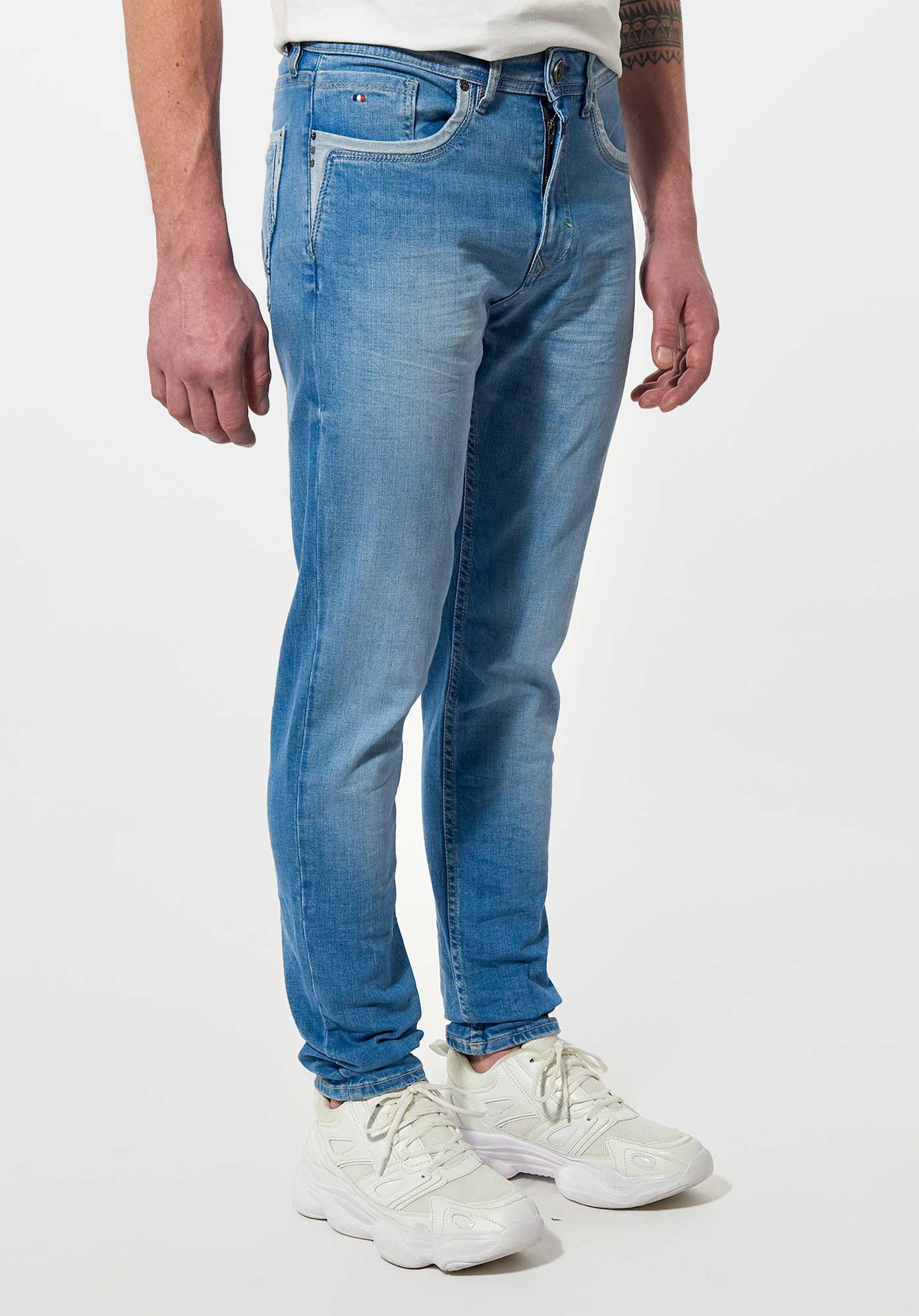 Men s light blue slim fit jeans Ikena Kaporal