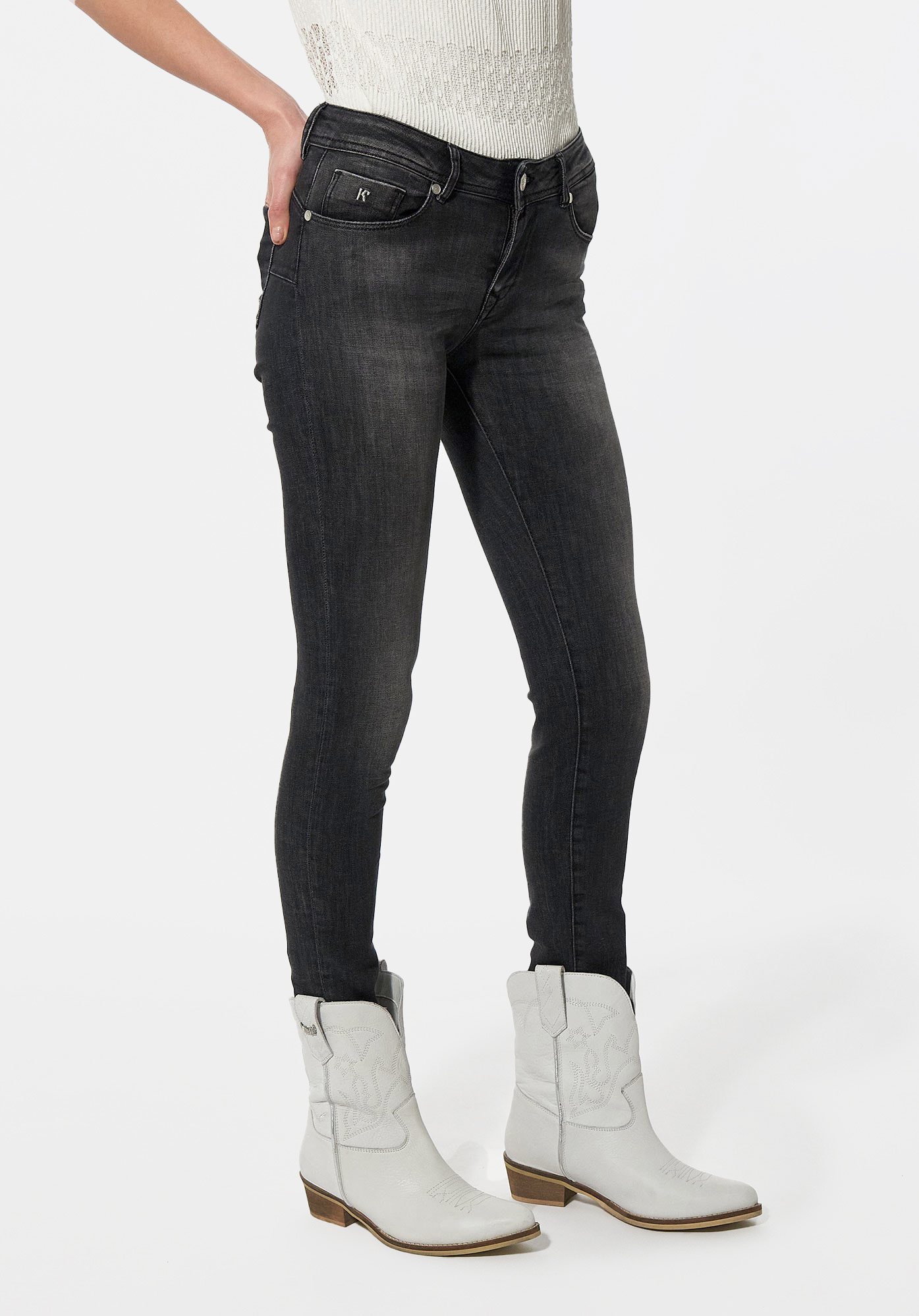 Jean best sale loka kaporal