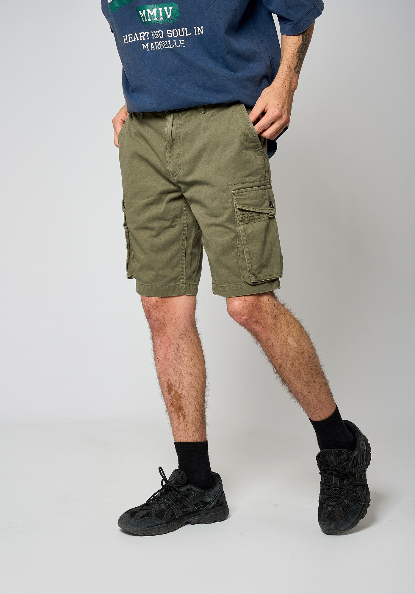 Short cargo kaki shop