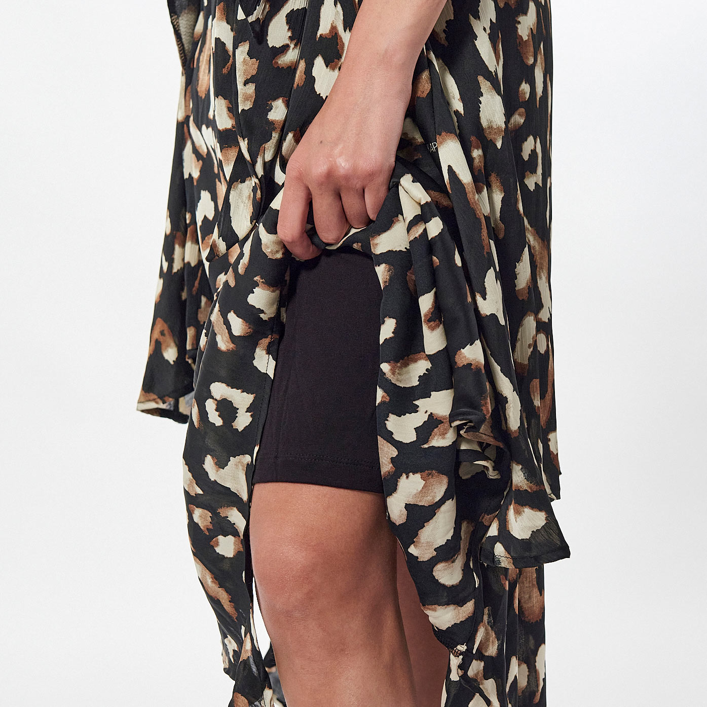 Women s black and leopard print dress Nuni Kaporal