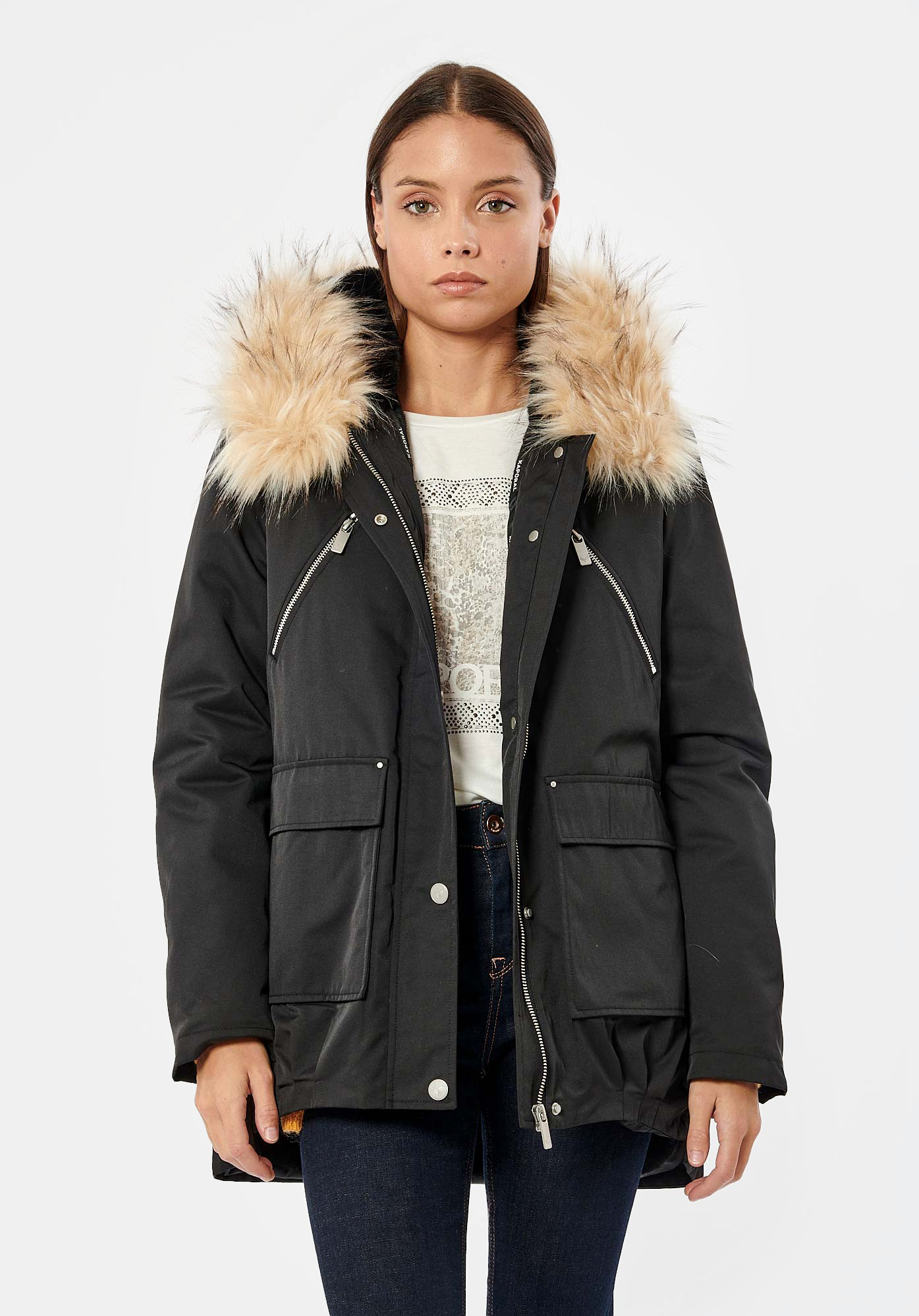 PYTTA Black