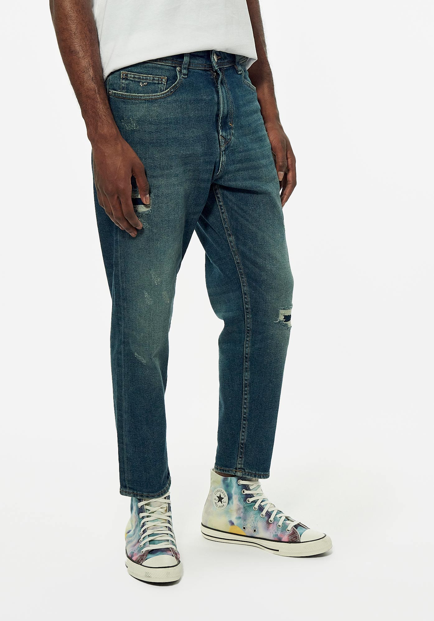 Loose fit cropped jeans shop