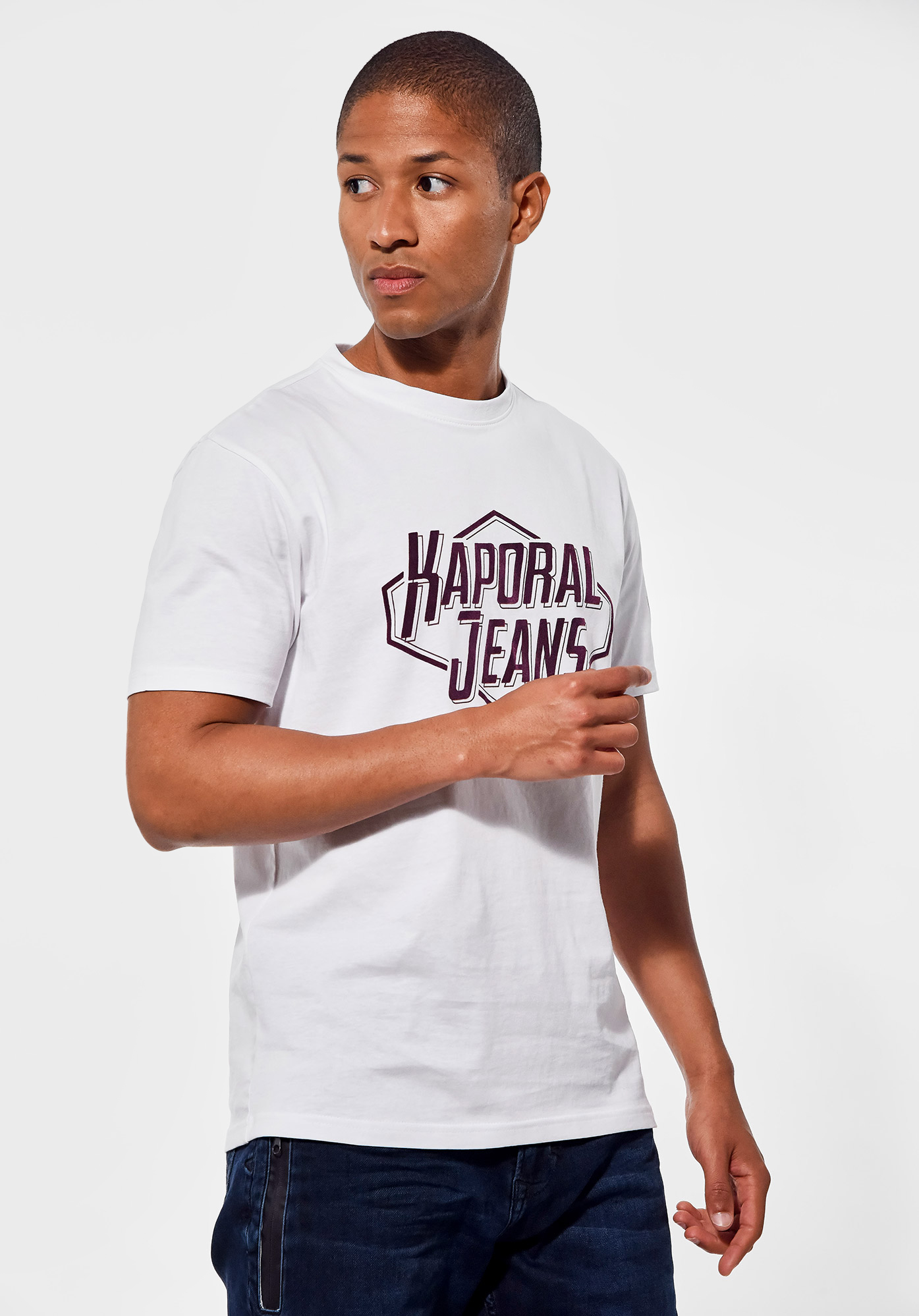 Men s white regular fit T shirt with velvet effect KAPORAL JEANS