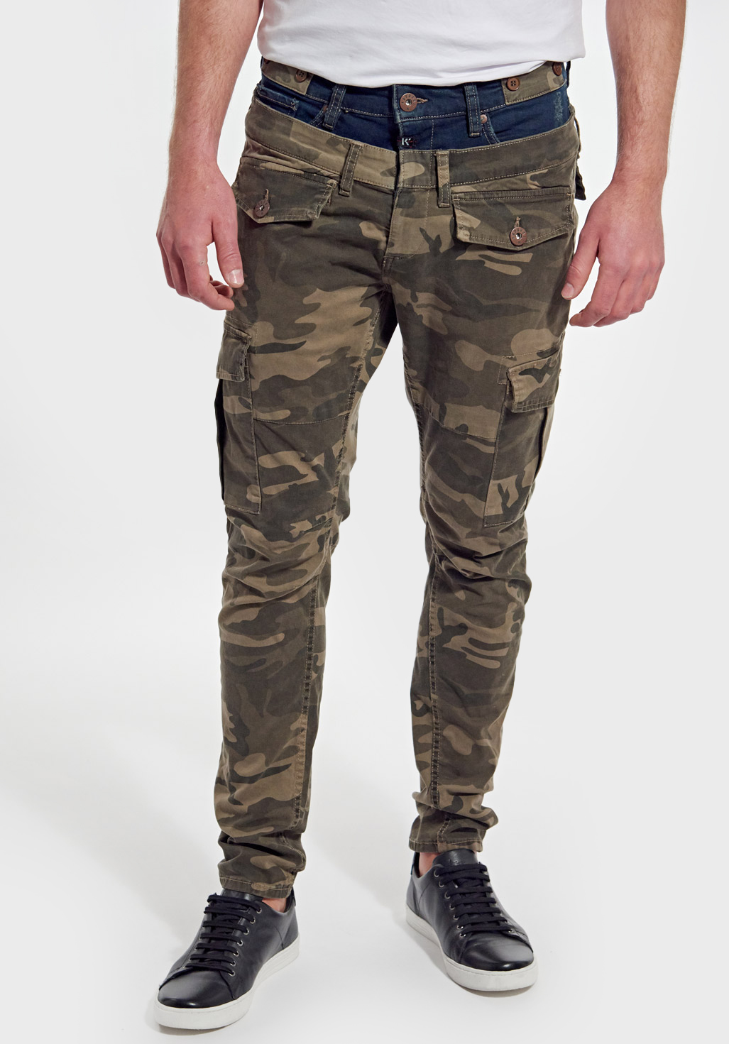 Jean camouflage double ceinture coupe tapered slim King Kaporal