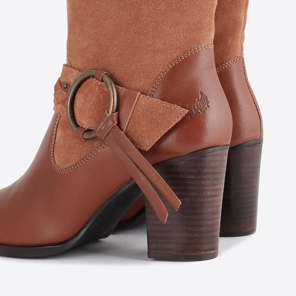 Bottes en cuir marron Femme Palom Kaporal