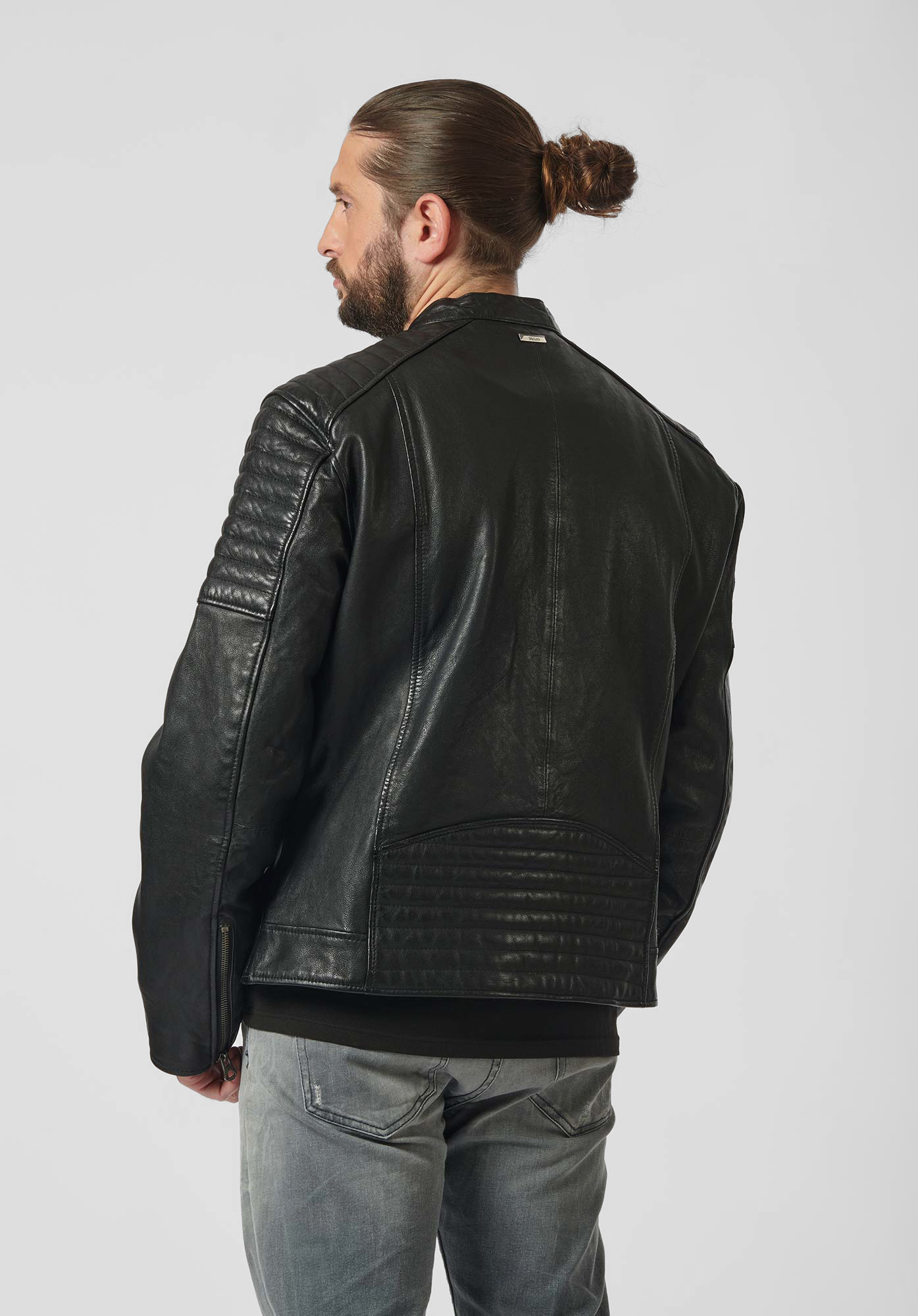 Blouson en store cuir kaporal