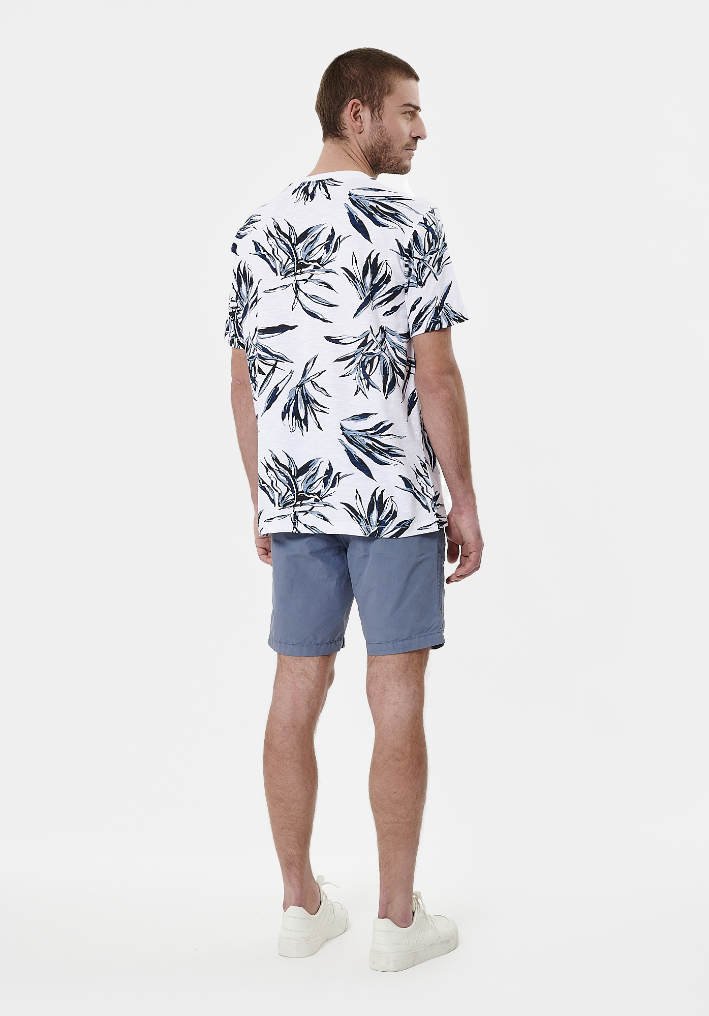 Tee shirt homme online fleuri
