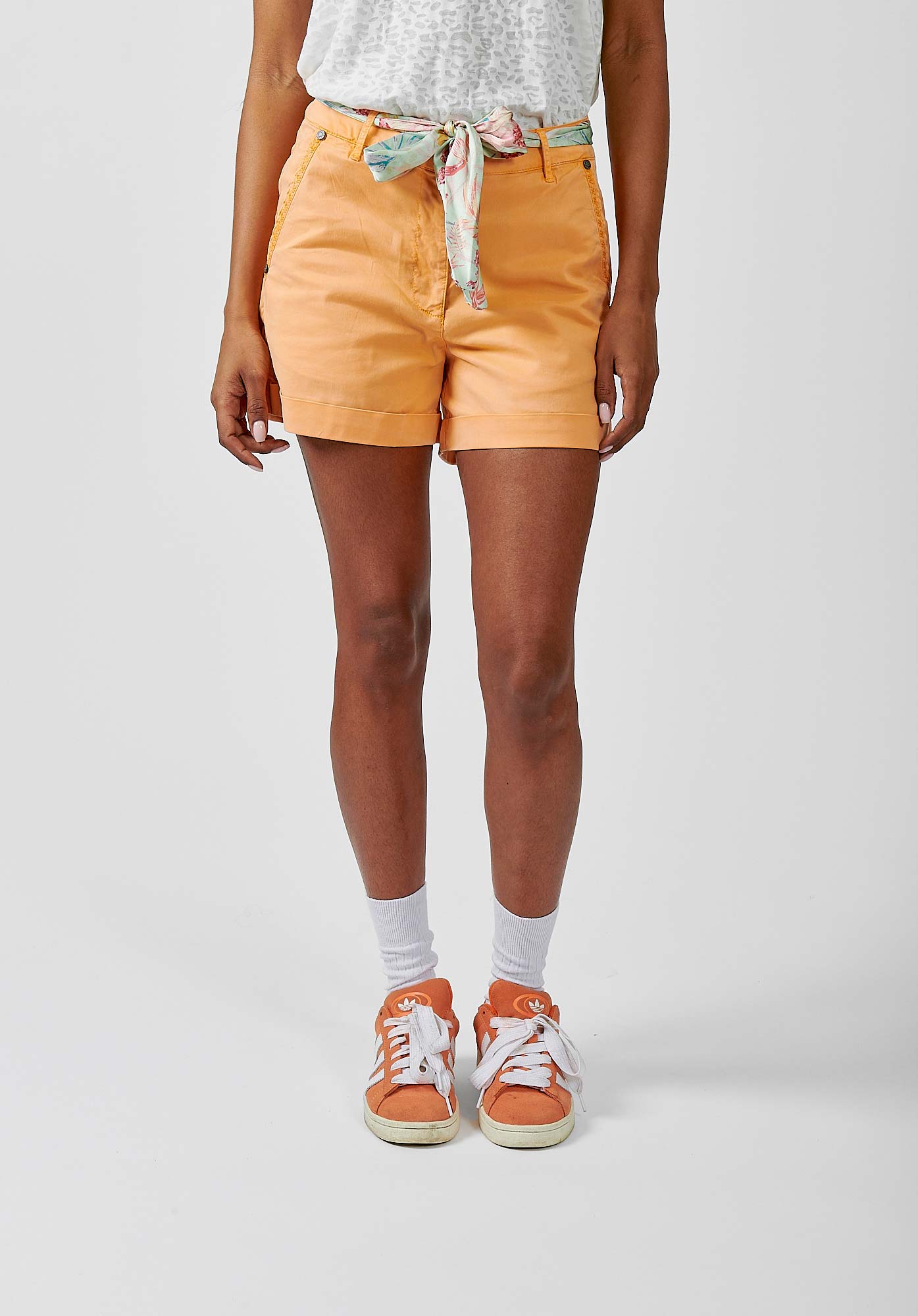 Short kaporal femme 2025
