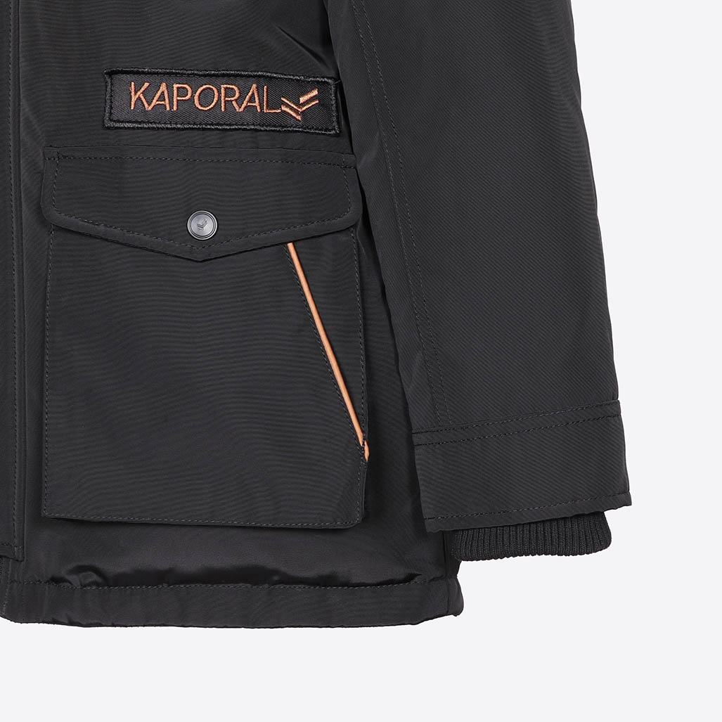 Parka noire gar on Eloni Kaporal