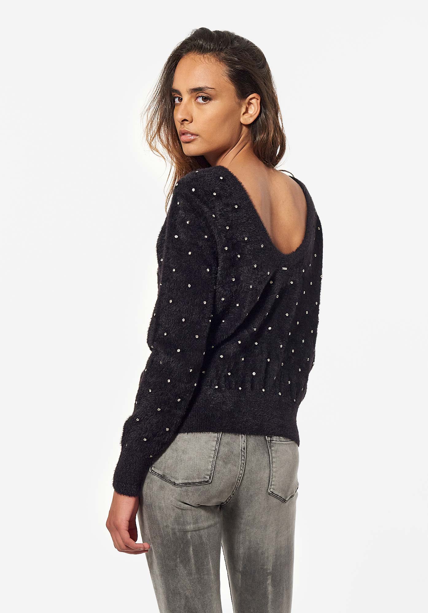 Pull noir a strass Femme Fier Kaporal