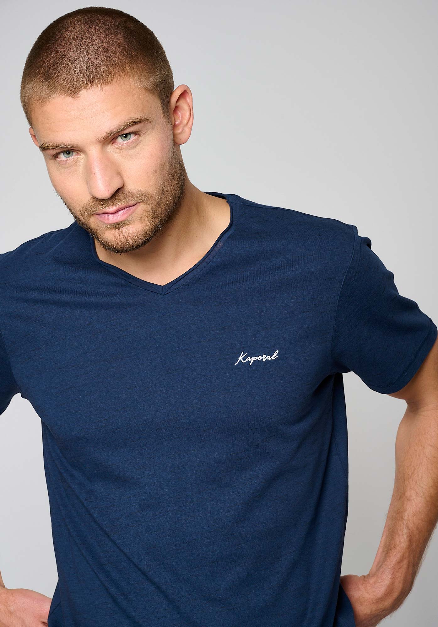 Tee Shirt col V Homme Kaporal